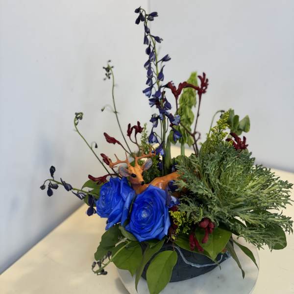 Deerly Loved Arrangement