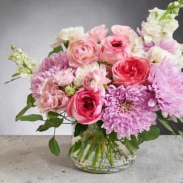 Garden Symphony by Art and Flowers