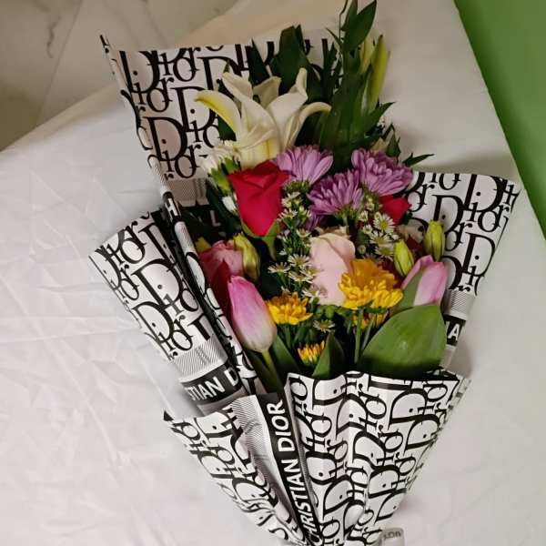 Presentation Bouquet mix flower