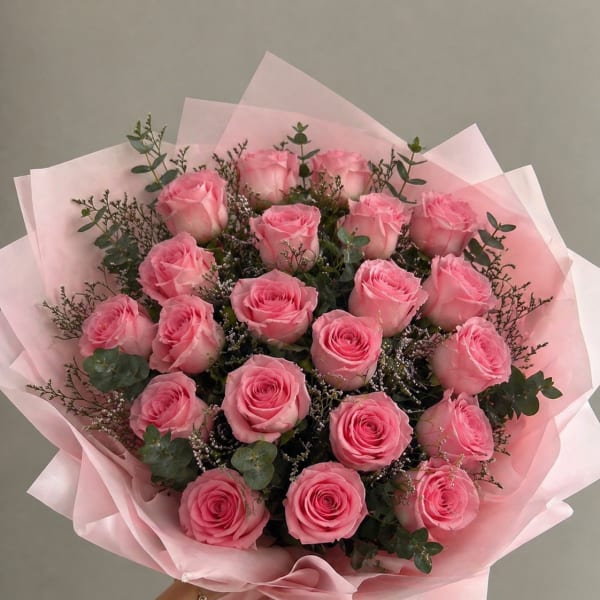 24 Pinks Roses wrapping paper