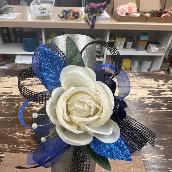 Corsages Wrist/Pin On