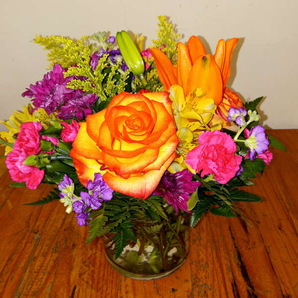 Bountiful Brights Bouquet
