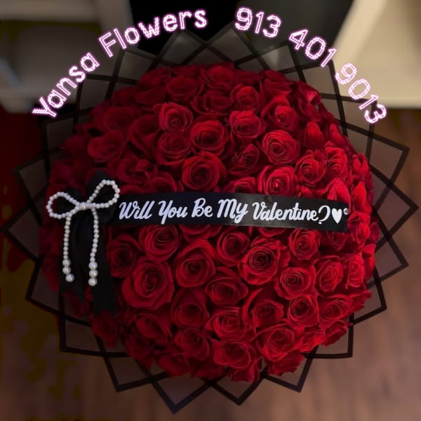 100 Dark Bouquet