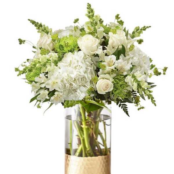 Natural beauty floral arrangement