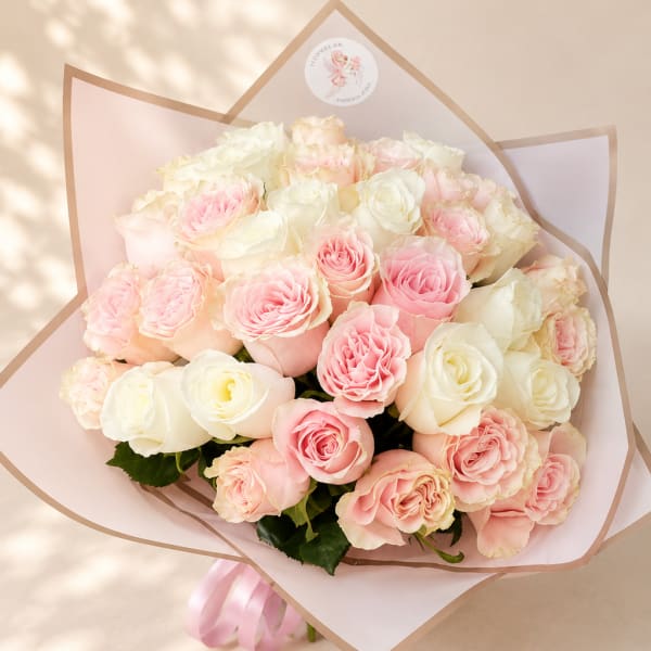 Asteria's Devotion – Three Dozen Luxury Roses