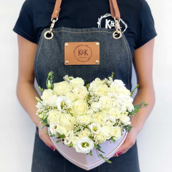 Heart box arrangement All White