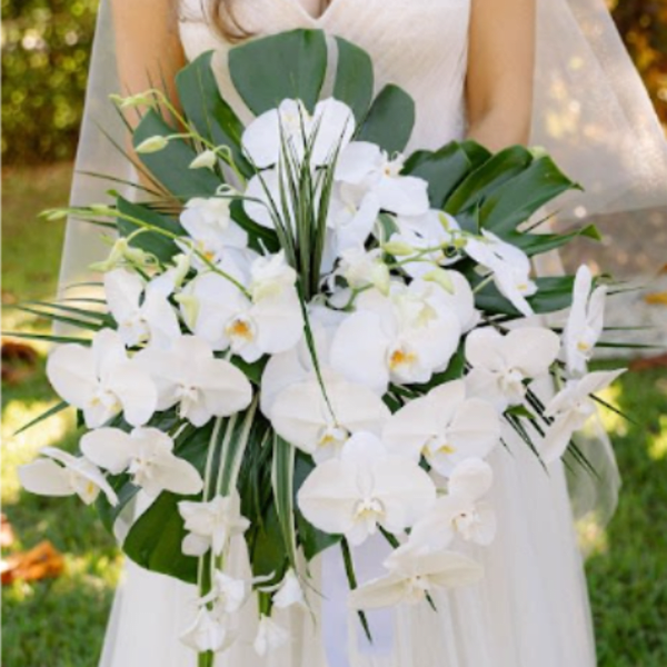 Bouquet waterfall