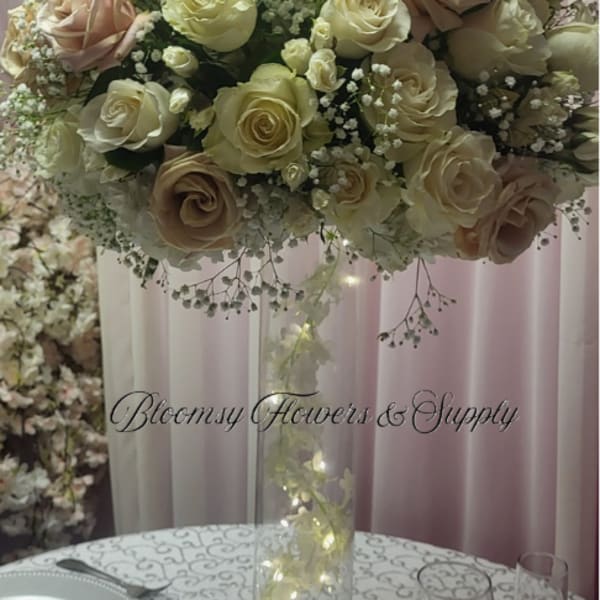 Rose Center Piece two tones pink and white
