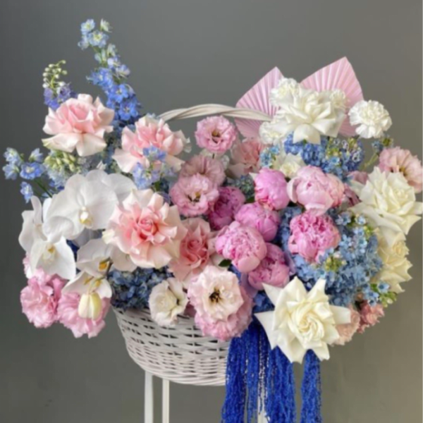 Dopamine flowers in a basket