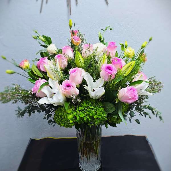 Blush Lily Luxe