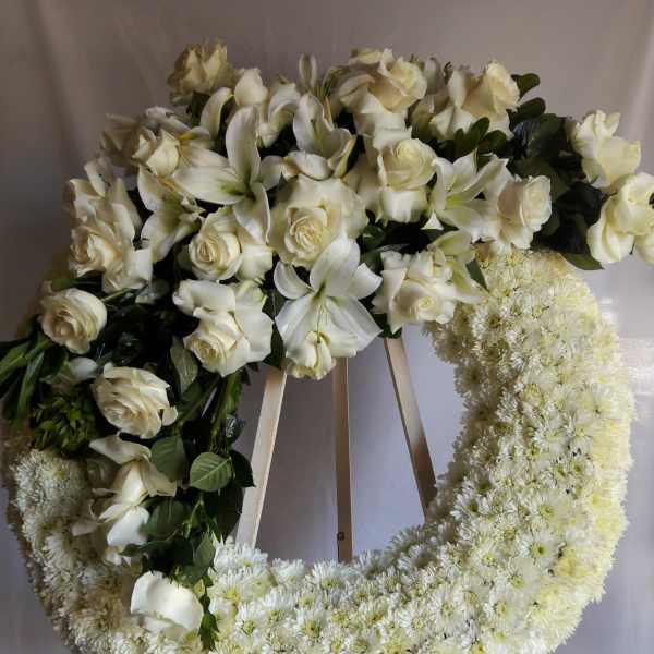 Eternity white Wreath