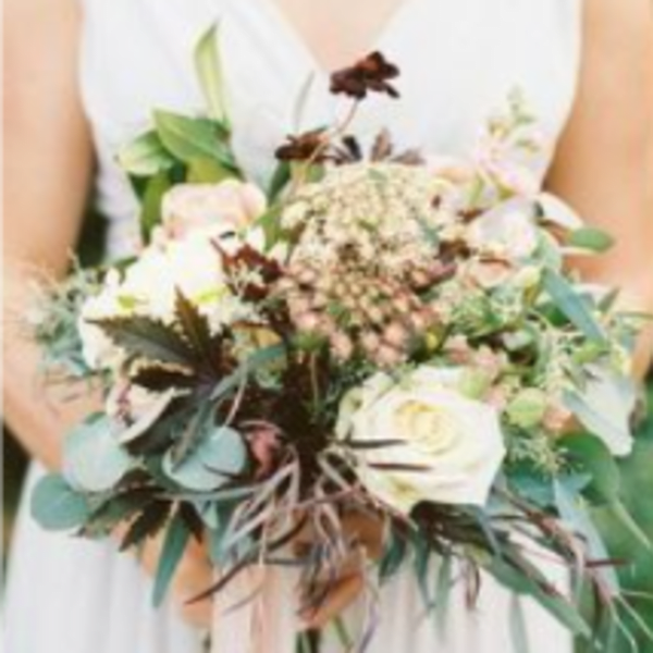 MOODY BOUQUET