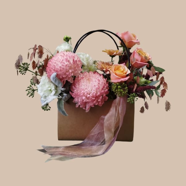 Pretty & Pink Carrier