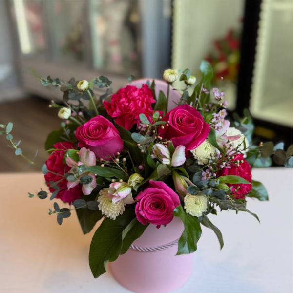 BLUSH PINK