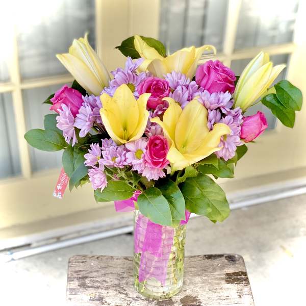 Yellow Lily & Pink Rose Spring Bouquet