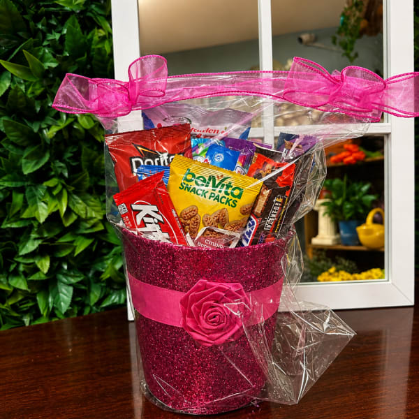 Sweet & Savory Snack Basket