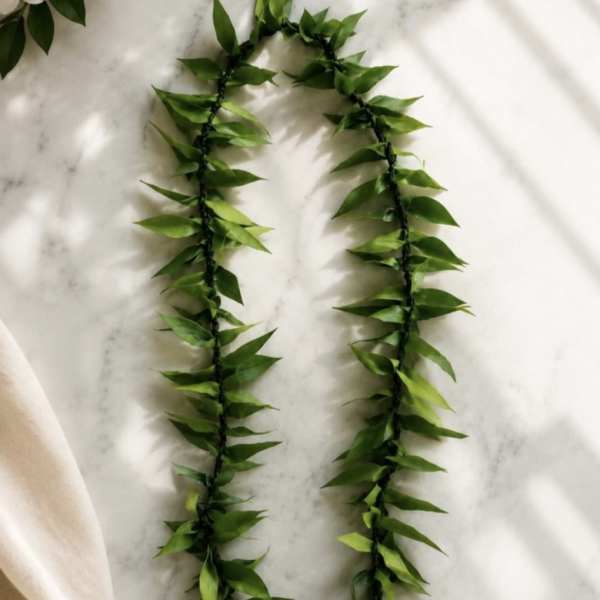 Tea Leaf Lei