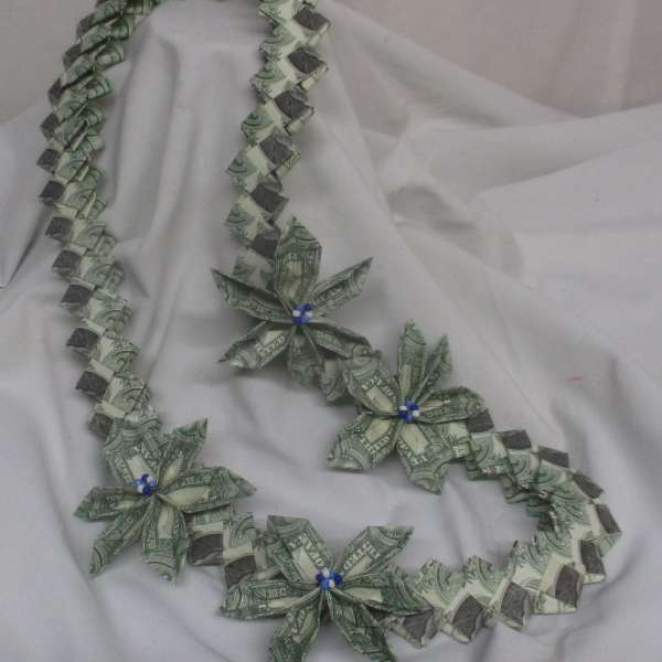 Lei - Lotus Money Lei