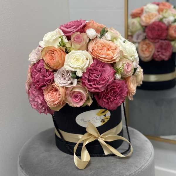 Blush Bloom Box