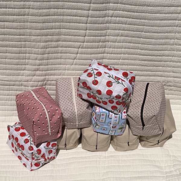 Make- up bags