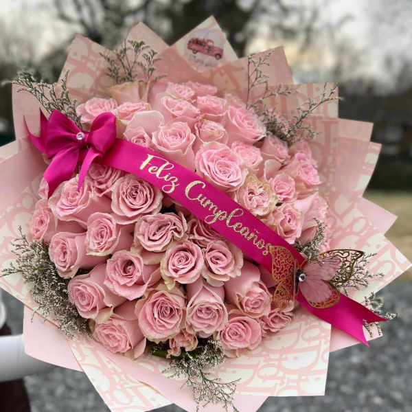 50 Pink Roses