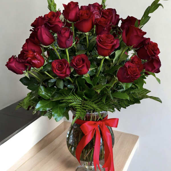 Five Dozen Red Roses 0140