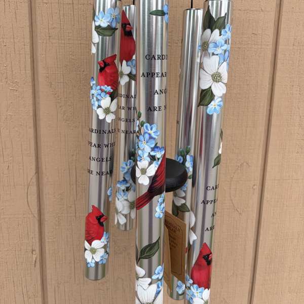 Wind chime "Cardinals Appear"