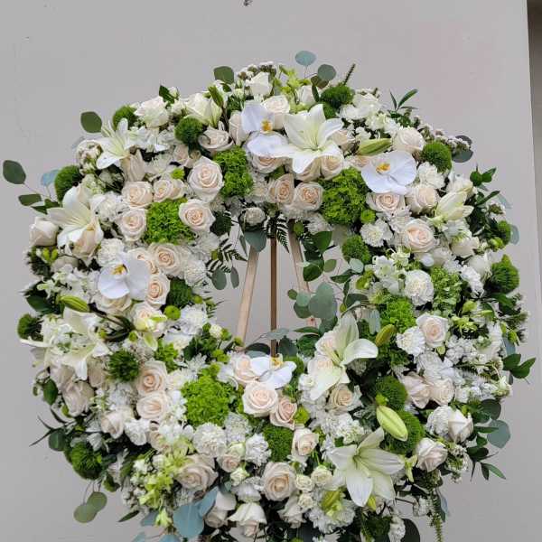 Simply Green Wreath