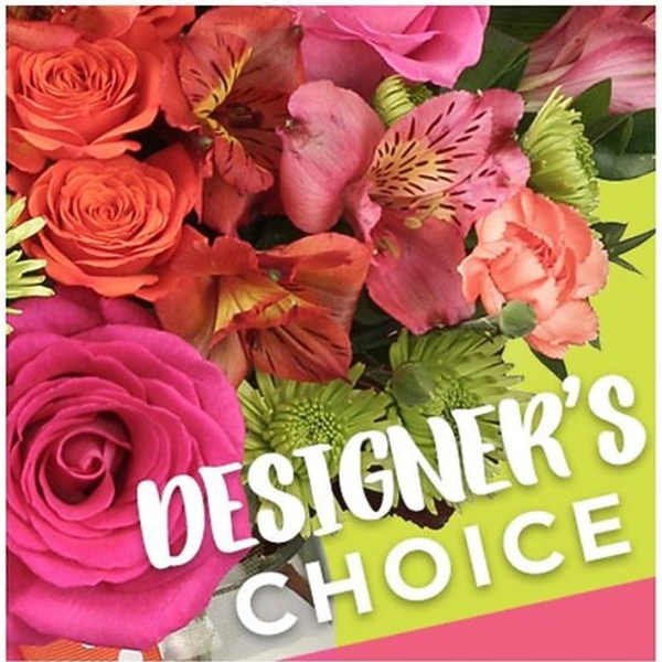Mixed bouquet of pink and orange roses with alstroemeria