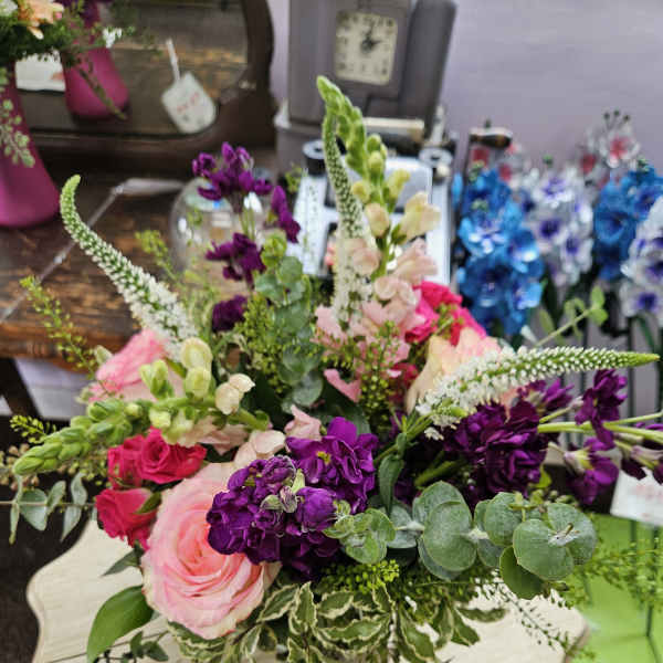 Esperanza Summer Pink Cylinder Vase