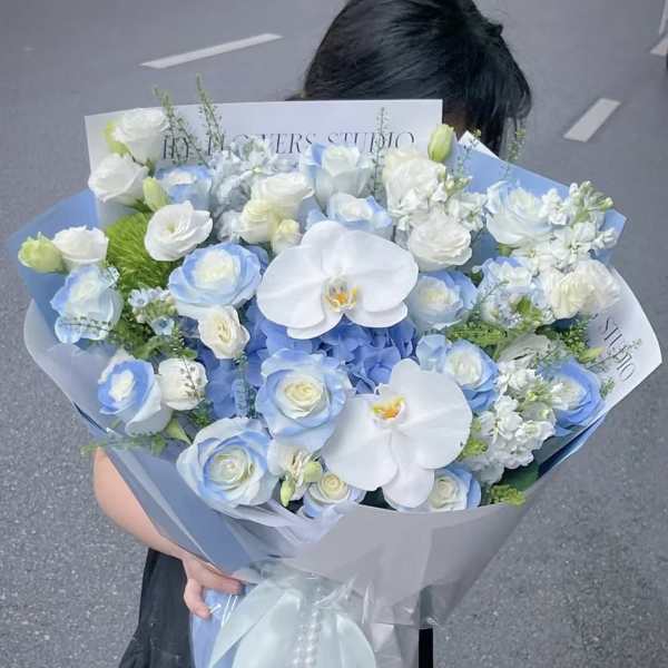 Blue Whisper Bouquet