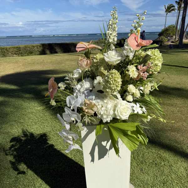 Pedestal Set with Floral Decor