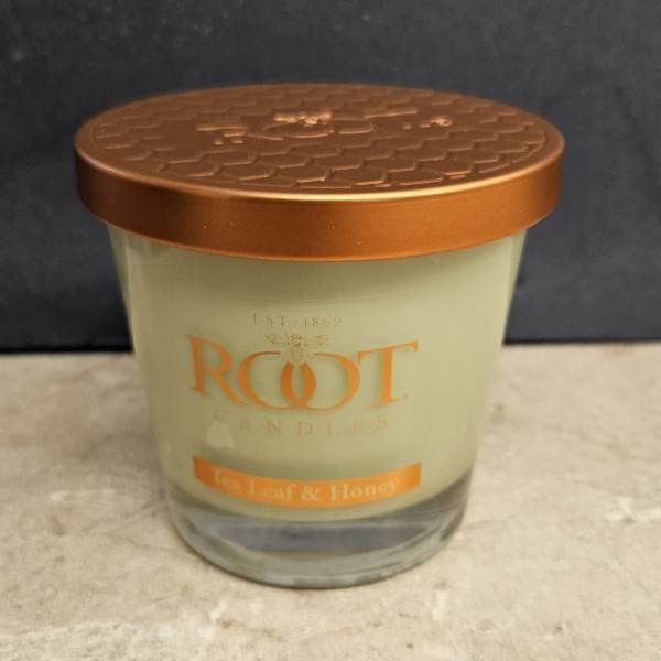 Root Candle Tea leaf & Honey