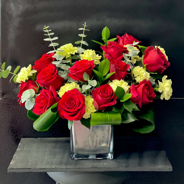 12 roses -by 3 Roses Flower Shop.
