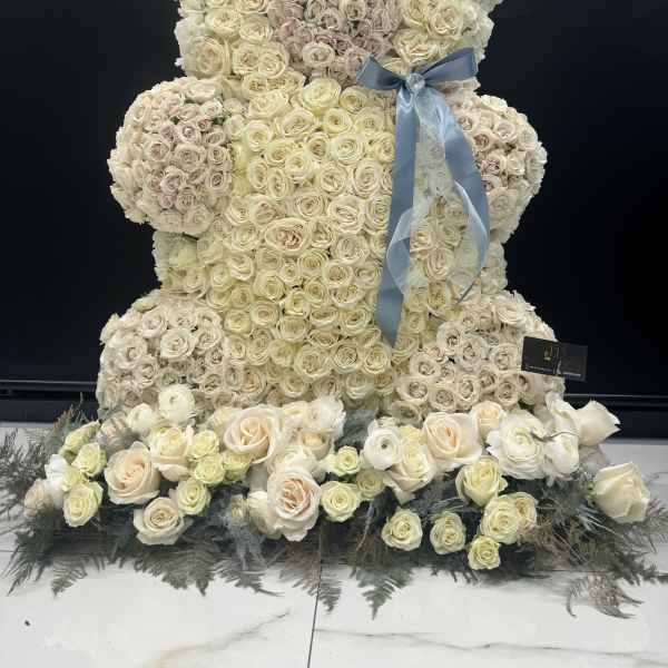 4 feet Teddy bear