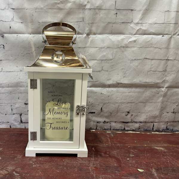 Memory becomes a treasure lantern