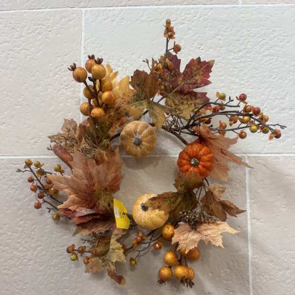 Small Pumpkin Leaf Wreath