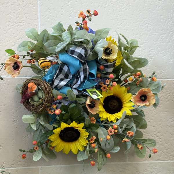 Busy Bee Wreath
