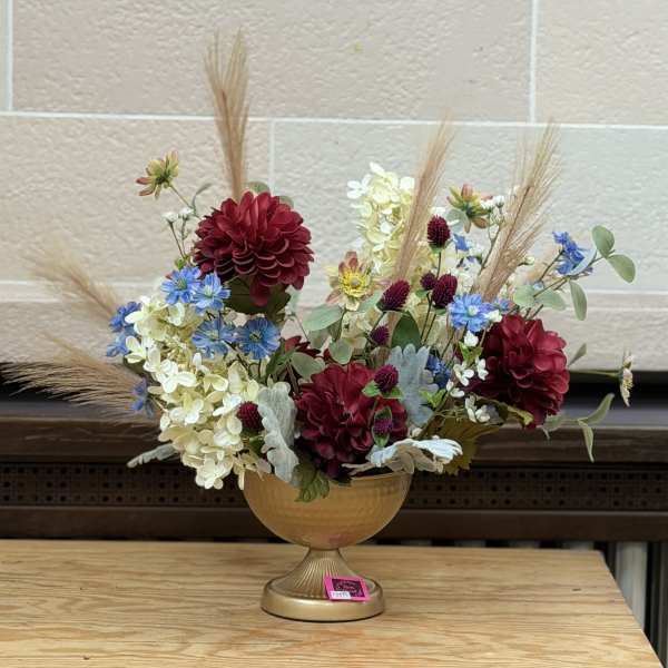 Modern Artificial Centerpiece