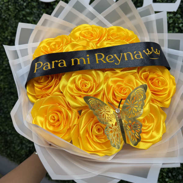 YELLOW SILK ROSES BOUQUET