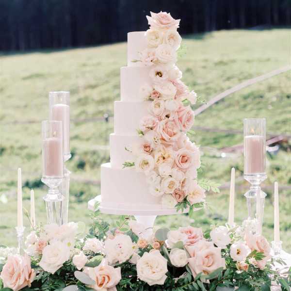 Cake Floral cascade