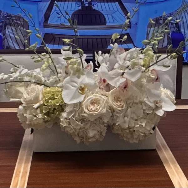 Flowers for yachts