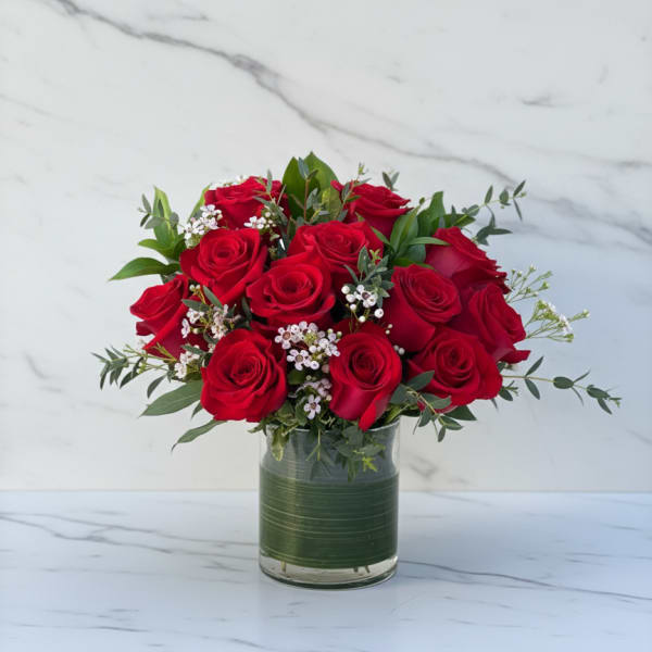 Romance & Red Roses