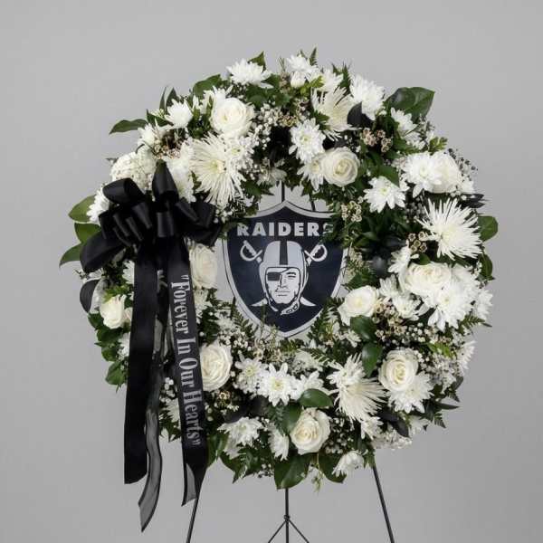 Raider Tribute Wreath