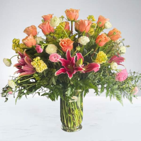 Lush & Lovely by D'Lily's Flowers