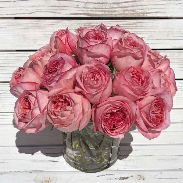 Spiral Pink Xpression Rose Pavé Arrangement
