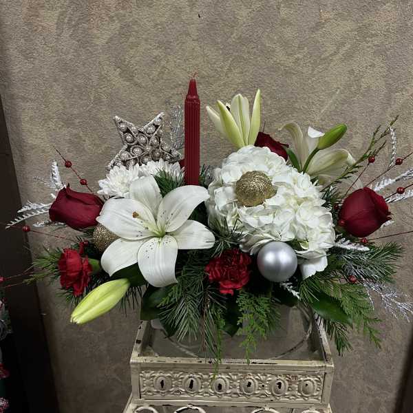 Holiday Dinner Party Centerpiece