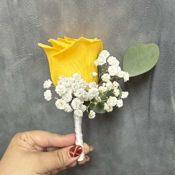 Yellow boutonnière