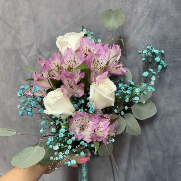 Blush Eclat prom bouquet