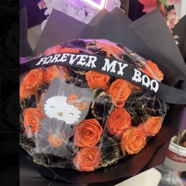 Hello kitty Halloween